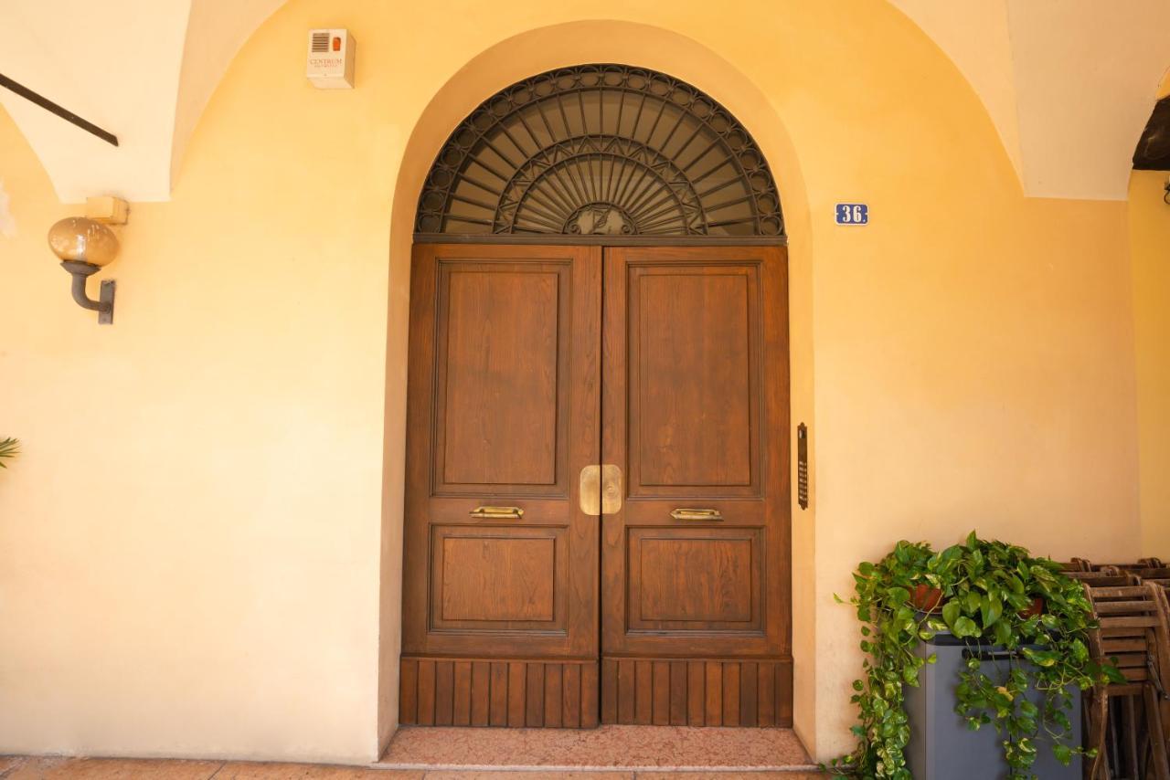 Appartamento La Piazzetta カルピ エクステリア 写真